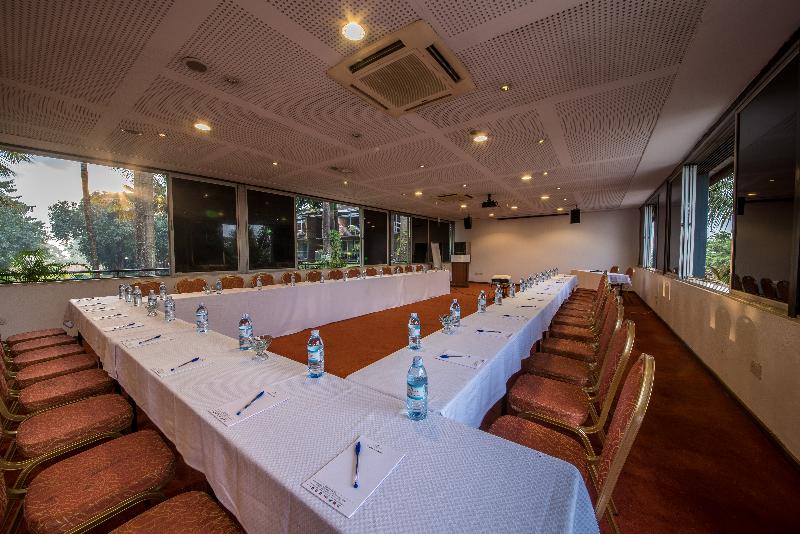 هتل Kabira Country Club