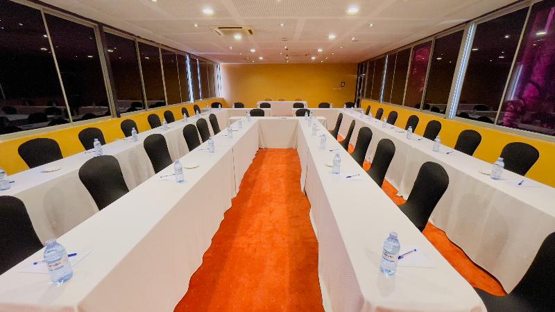 هتل Kabira Country Club