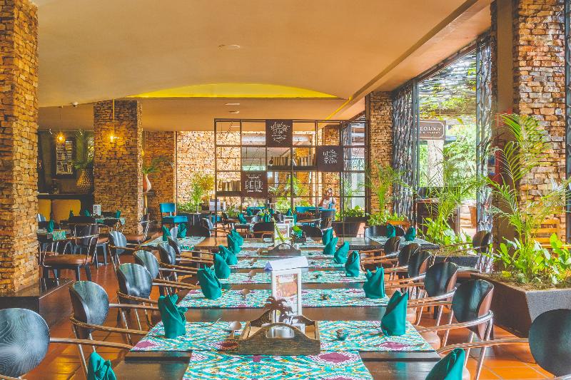 هتل Kabira Country Club