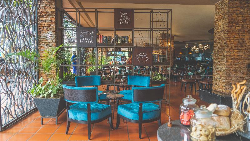 هتل Kabira Country Club