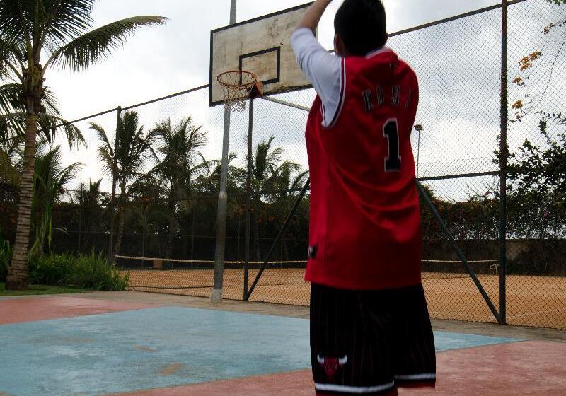 هتل Kabira Country Club