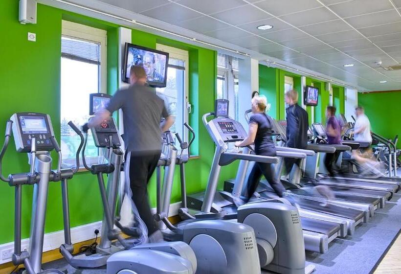 ホテル Kents Hill Park Training & Conference Centre