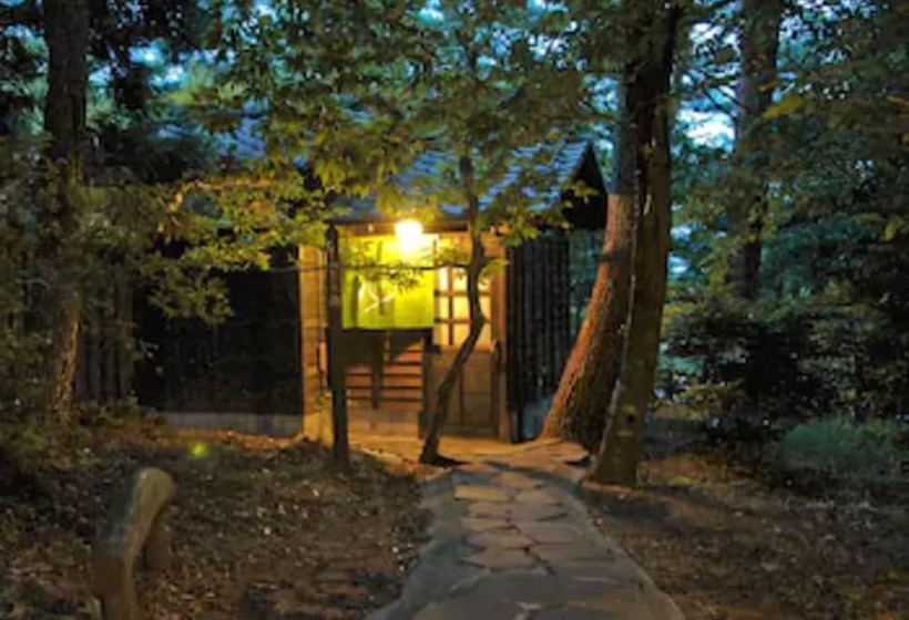 فندق Kirishima Onsen Ryokojin Sanso