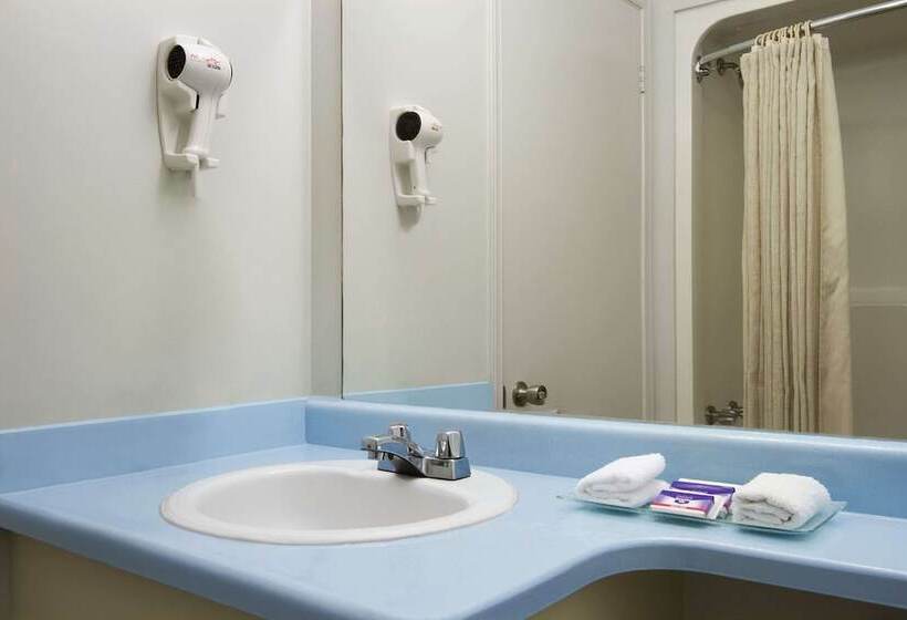 فندق Knights Inn Lindsay