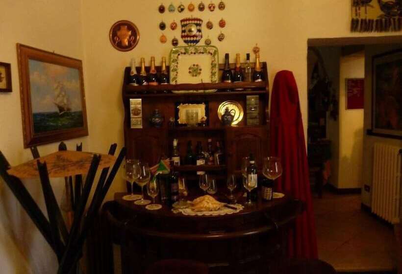 Отель La Terrazza Di Montepulciano