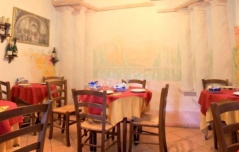 Отель La Terrazza Di Montepulciano