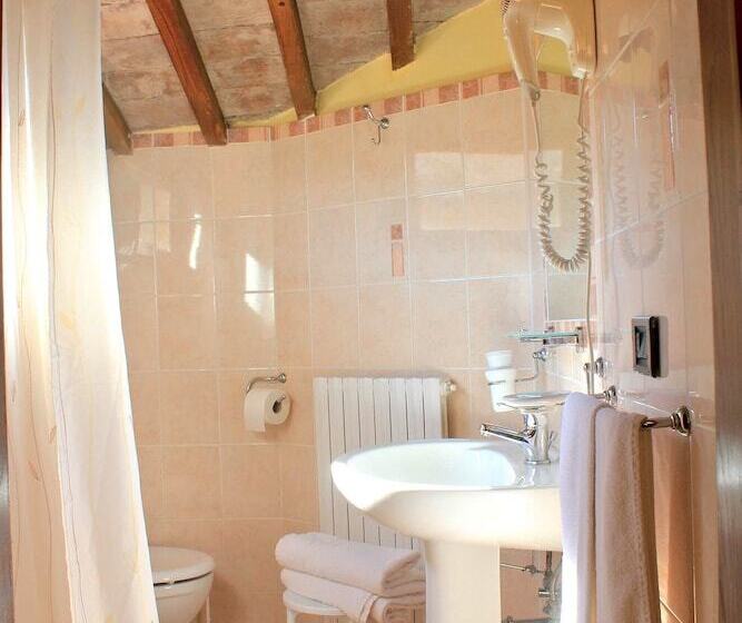 Отель La Terrazza Di Montepulciano