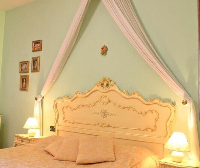 Отель La Terrazza Di Montepulciano