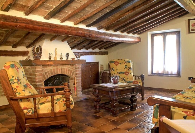 Отель La Terrazza Di Montepulciano