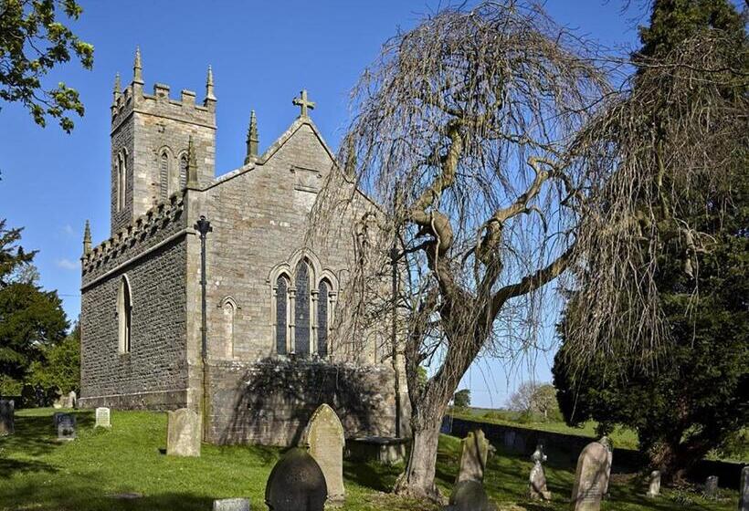 ホテル Lily Hill Farm