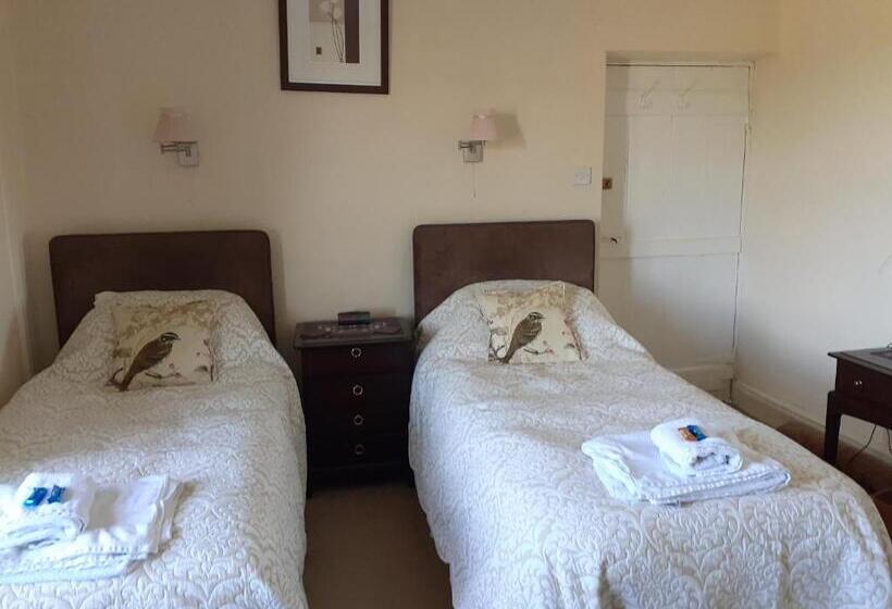 ホテル Lily Hill Farm