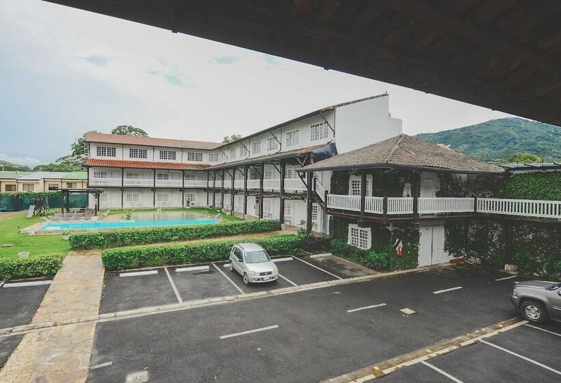 בית מלון כפרי Luisiana