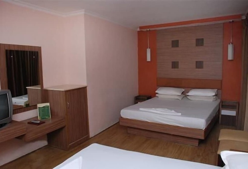 호텔 Maneck Residency