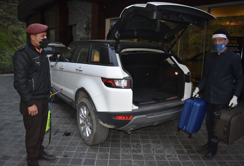 هتل Marina Shimla First Designer Boutique