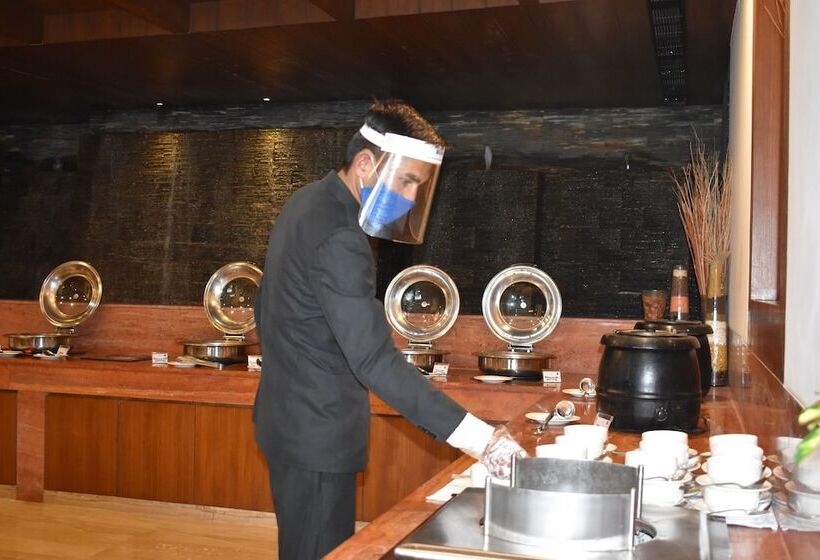 هتل Marina Shimla First Designer Boutique