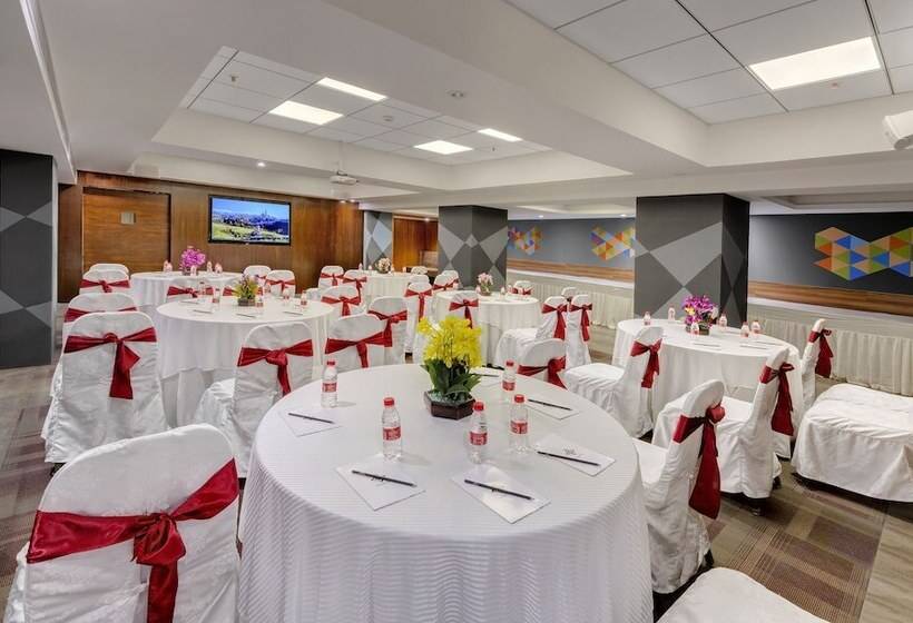 هتل Marina Shimla First Designer Boutique