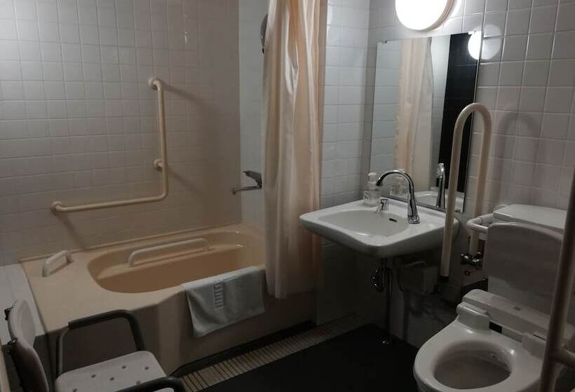 Отель Meitetsu Inn Chita Handa Ekimae