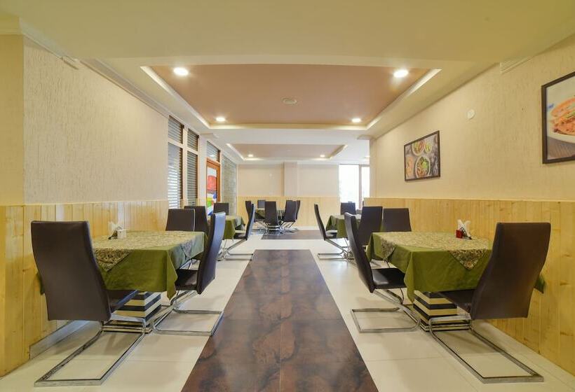 Отель Mint Tarika Resort