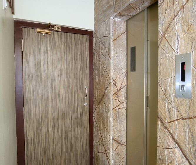 호텔 Padmini Palace