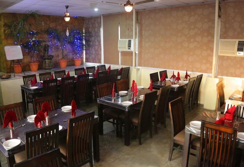 호텔 Padmini Palace