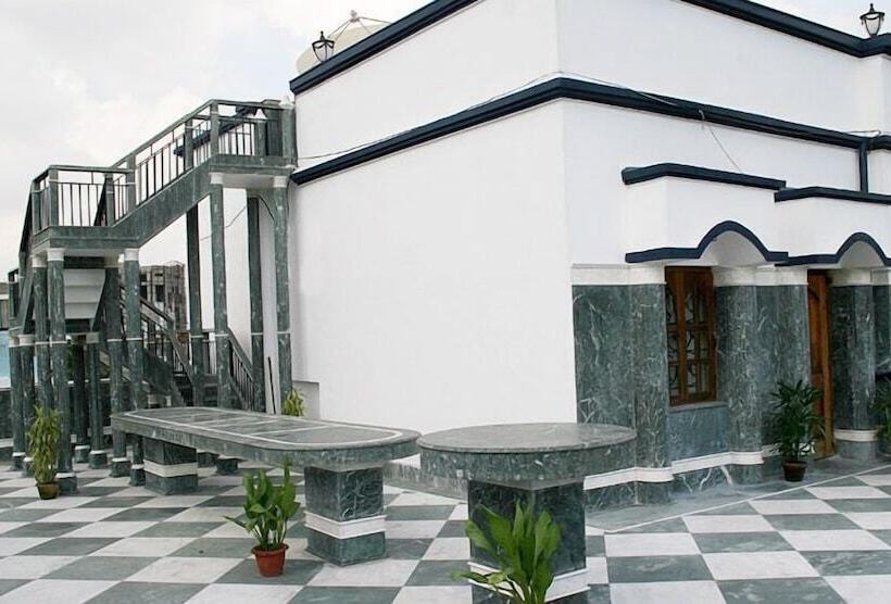 هتل Pan Asia International