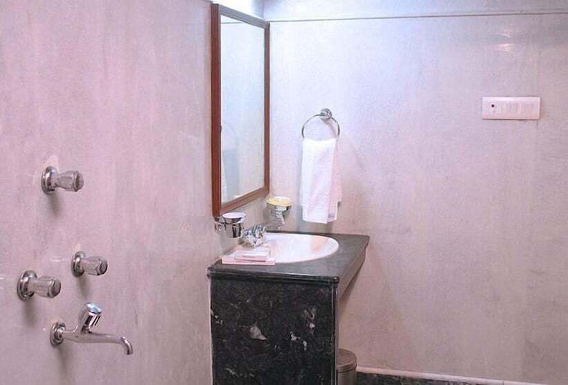 هتل Pan Asia International