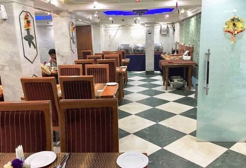 هتل Pan Asia International