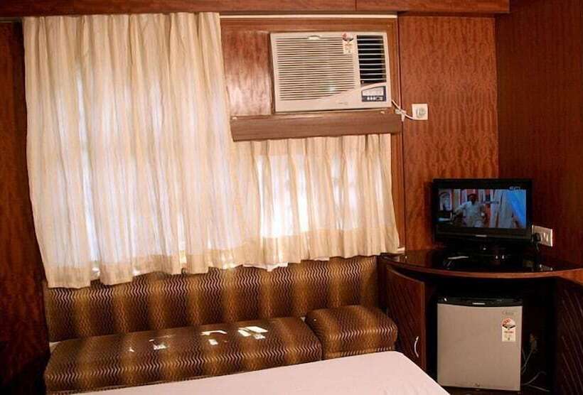 هتل Pan Asia International