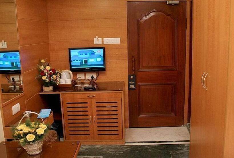 هتل Pan Asia International