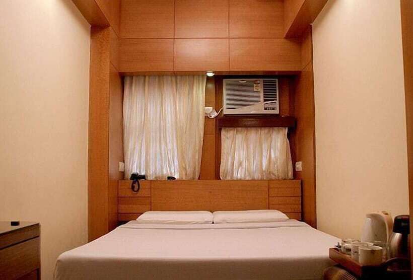 هتل Pan Asia International