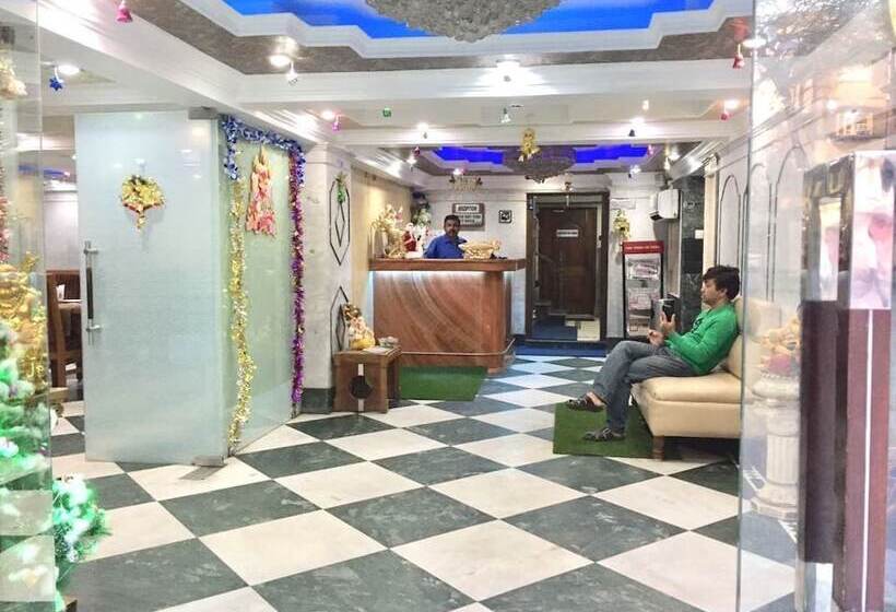 هتل Pan Asia International