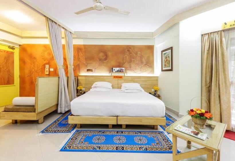 בית מלון כפרי Parklane