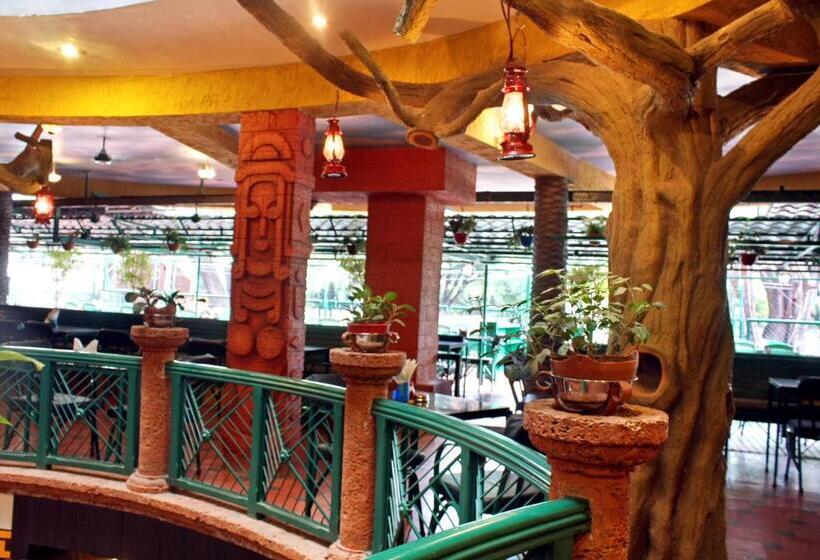 בית מלון כפרי Parklane