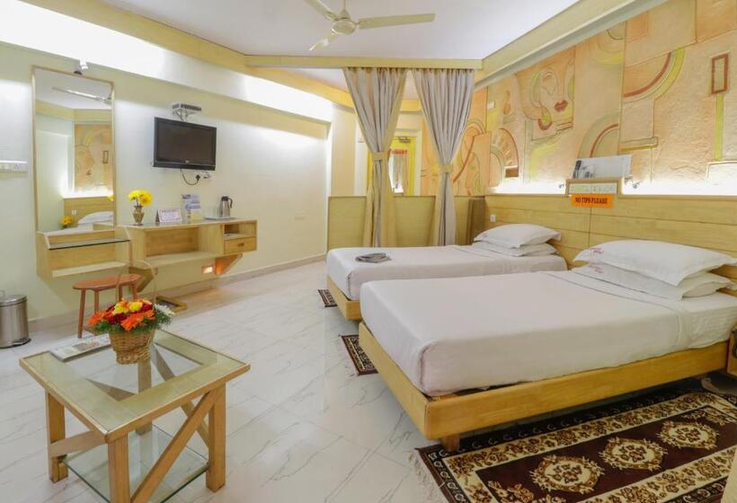 בית מלון כפרי Parklane