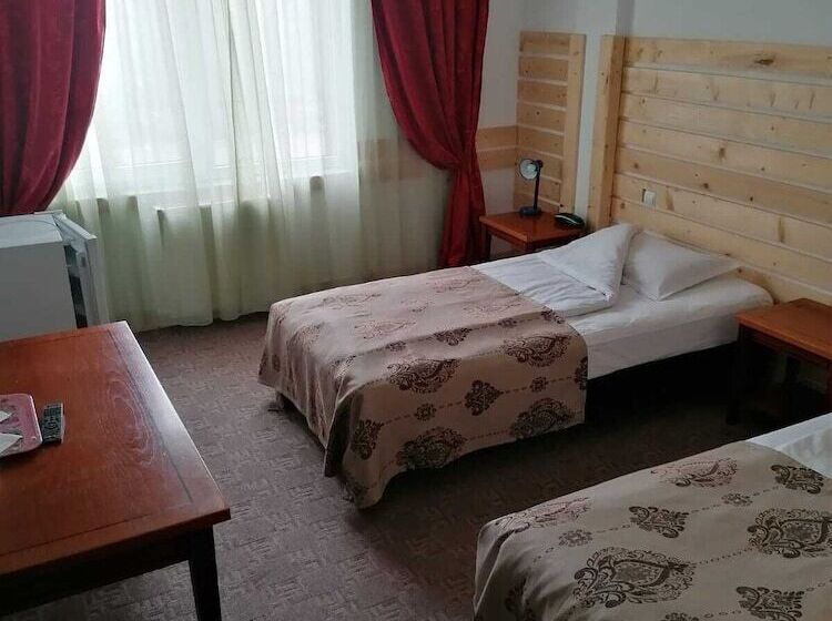 فندق La Sura Getilor