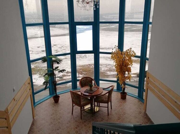 فندق La Sura Getilor