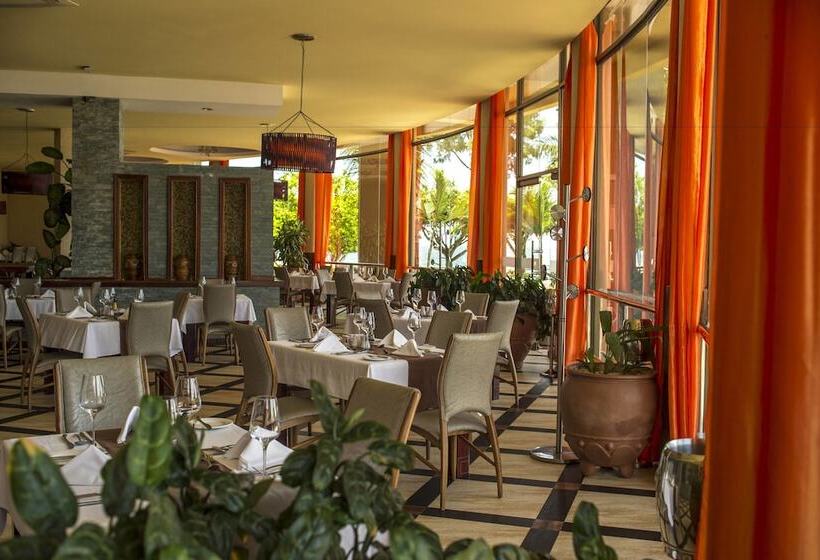 Protea Hotel By Marriott Entebbe