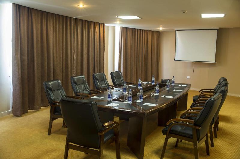 Protea Hotel By Marriott Entebbe