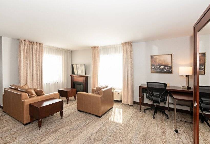 ホテル Quality Inn & Suites