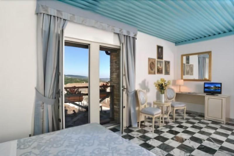 فندق Raffaello   Self Check In Free