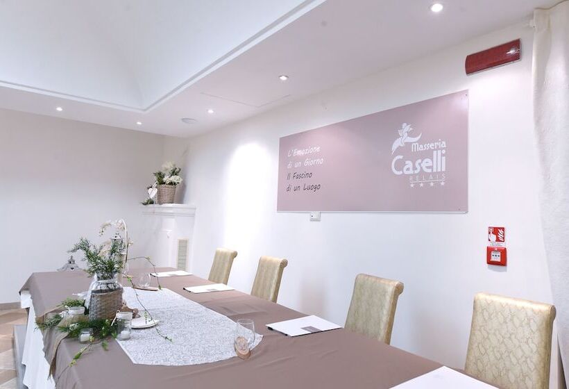 Отель Relais Masseria Caselli
