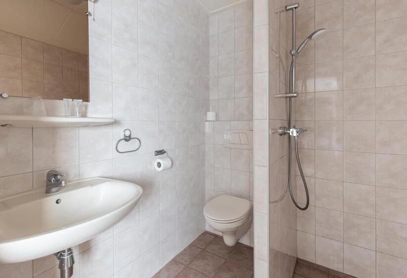 فندق Restaurant Mondriaan