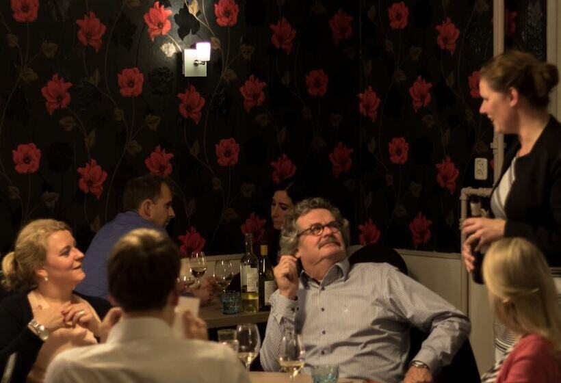 בית מלון כפרי & Restaurant Wildthout