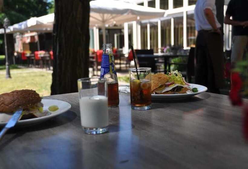 בית מלון כפרי & Restaurant Wildthout