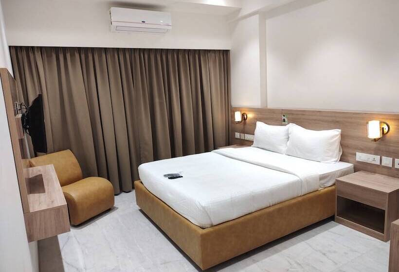 ホテル Royal Paris