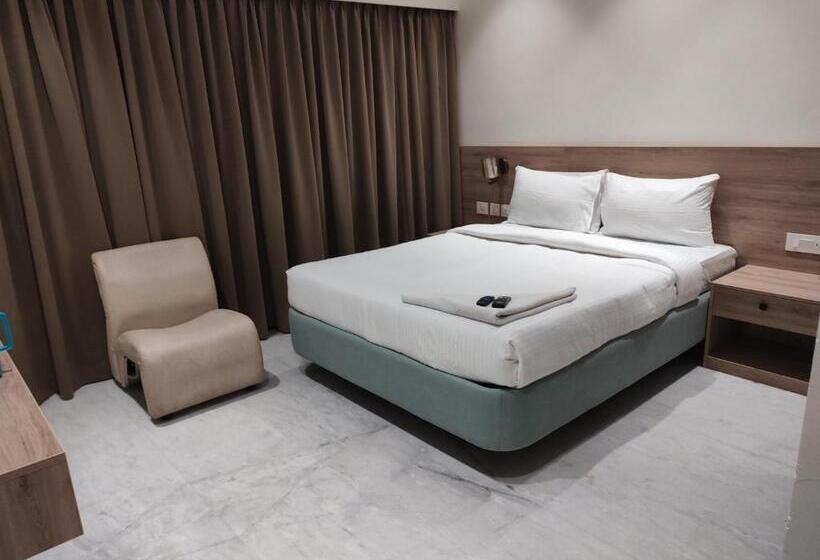 ホテル Royal Paris