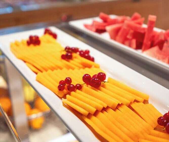 هتل روستایی Cesa Tyrol