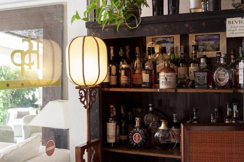 ホテル Simius Playa