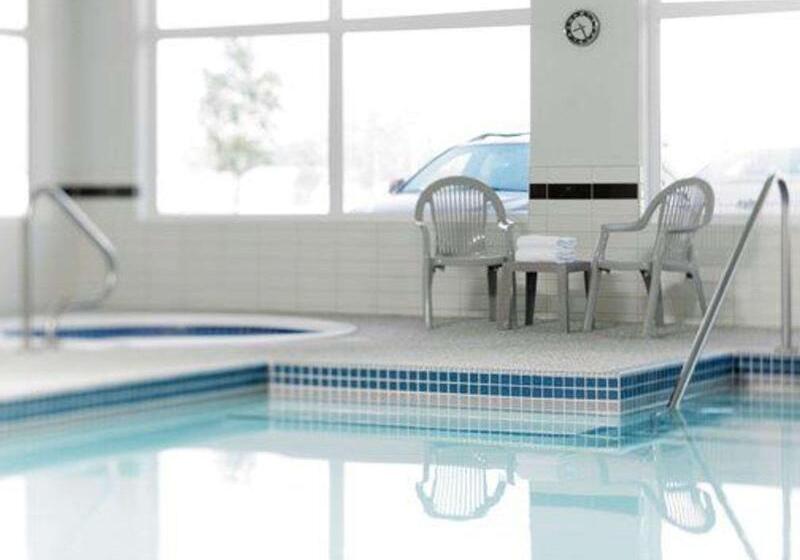 בית מלון כפרי Sleep Inn Regina East