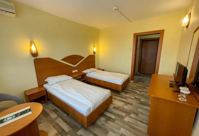 Отель Sport B90